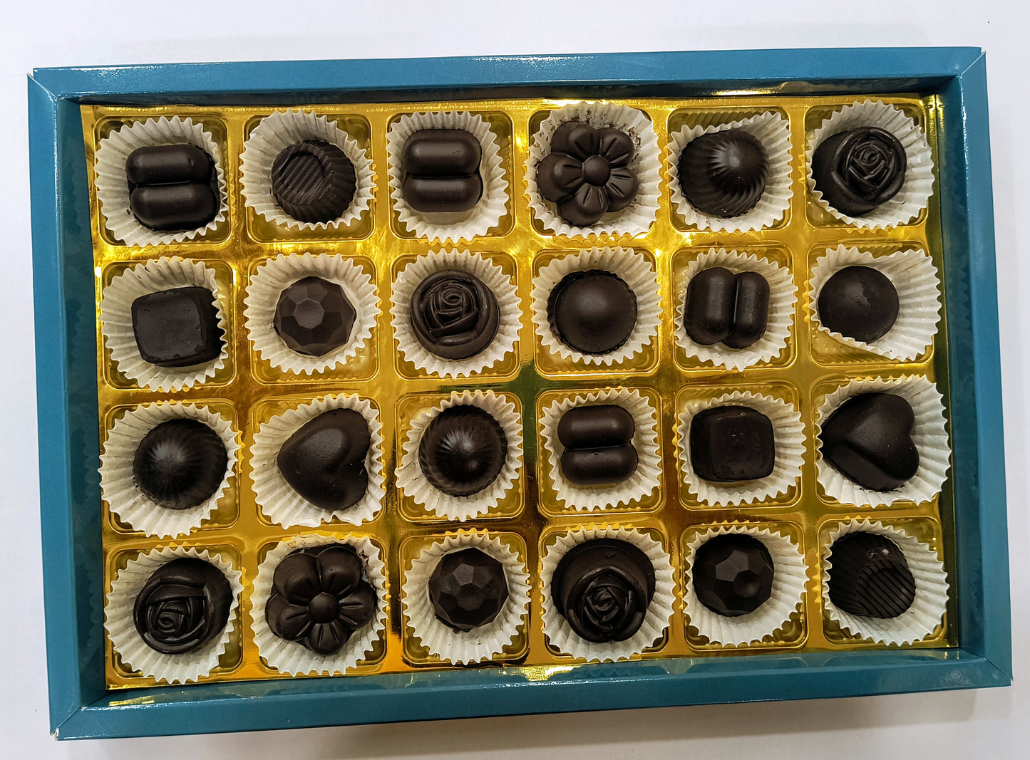 Twenty-fourpieces of centre feeling chocolates