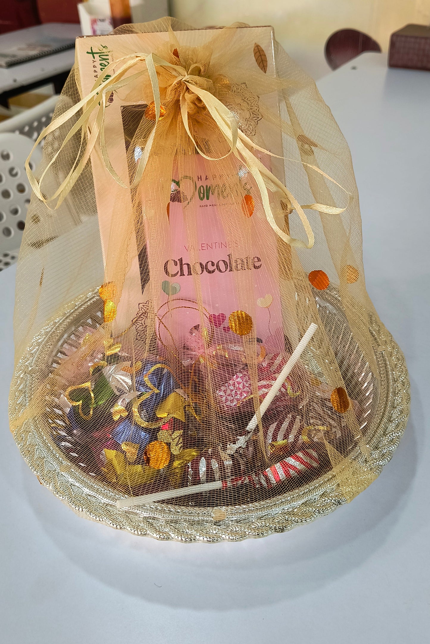 Big size chocolate hamper